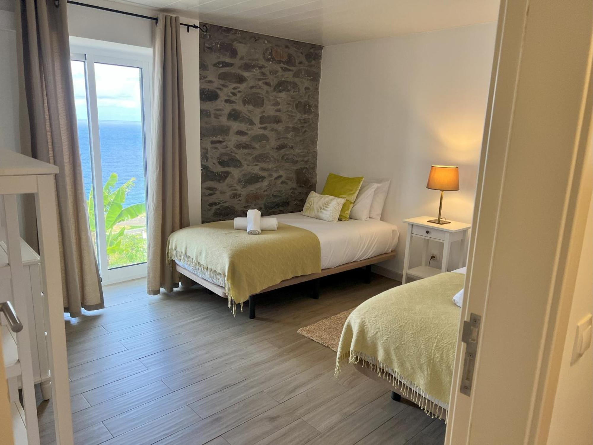 Refugio Do Ilheu Ferienhaus Porto Moniz